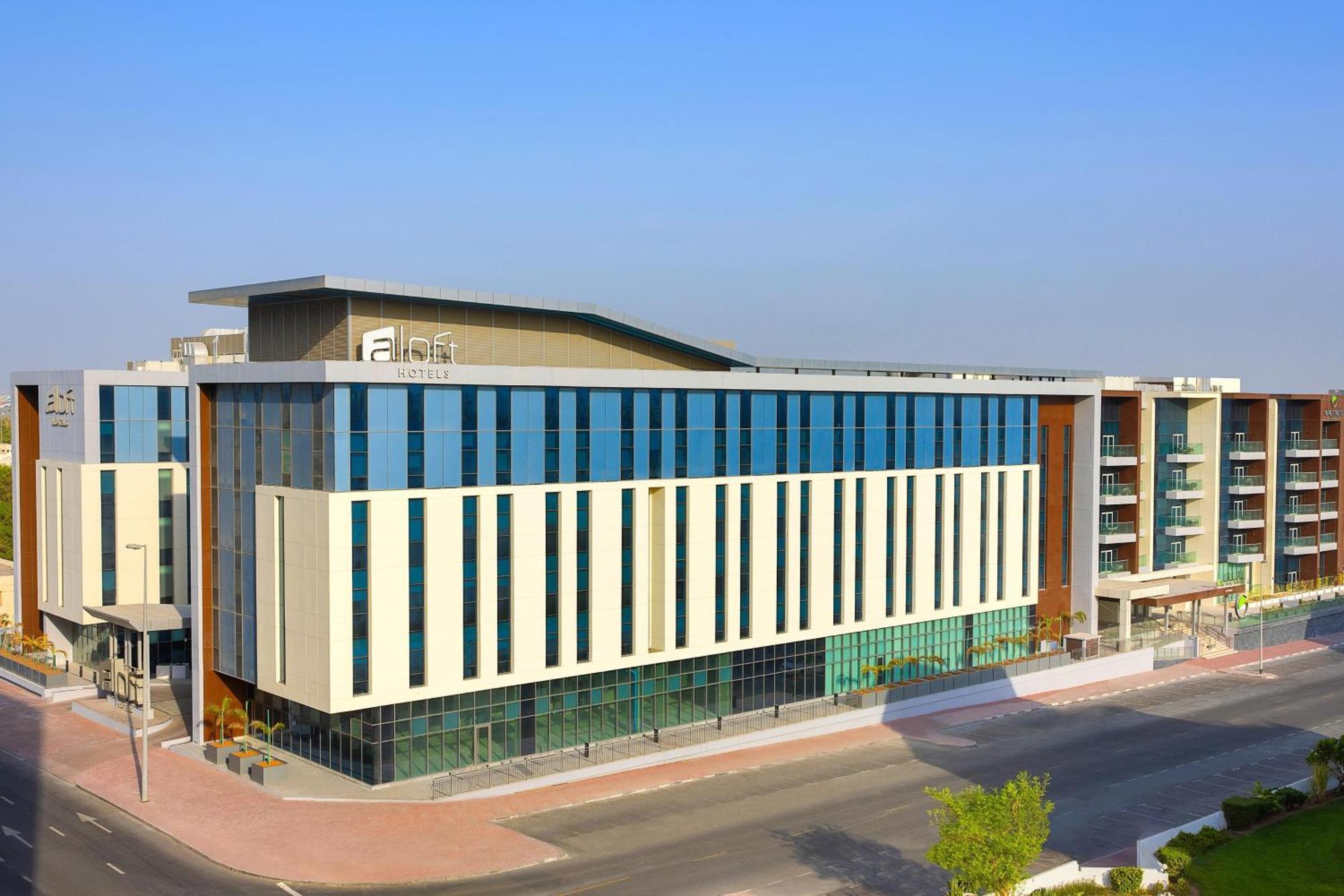 Aloft Dubai Airport Hotel Екстериор снимка